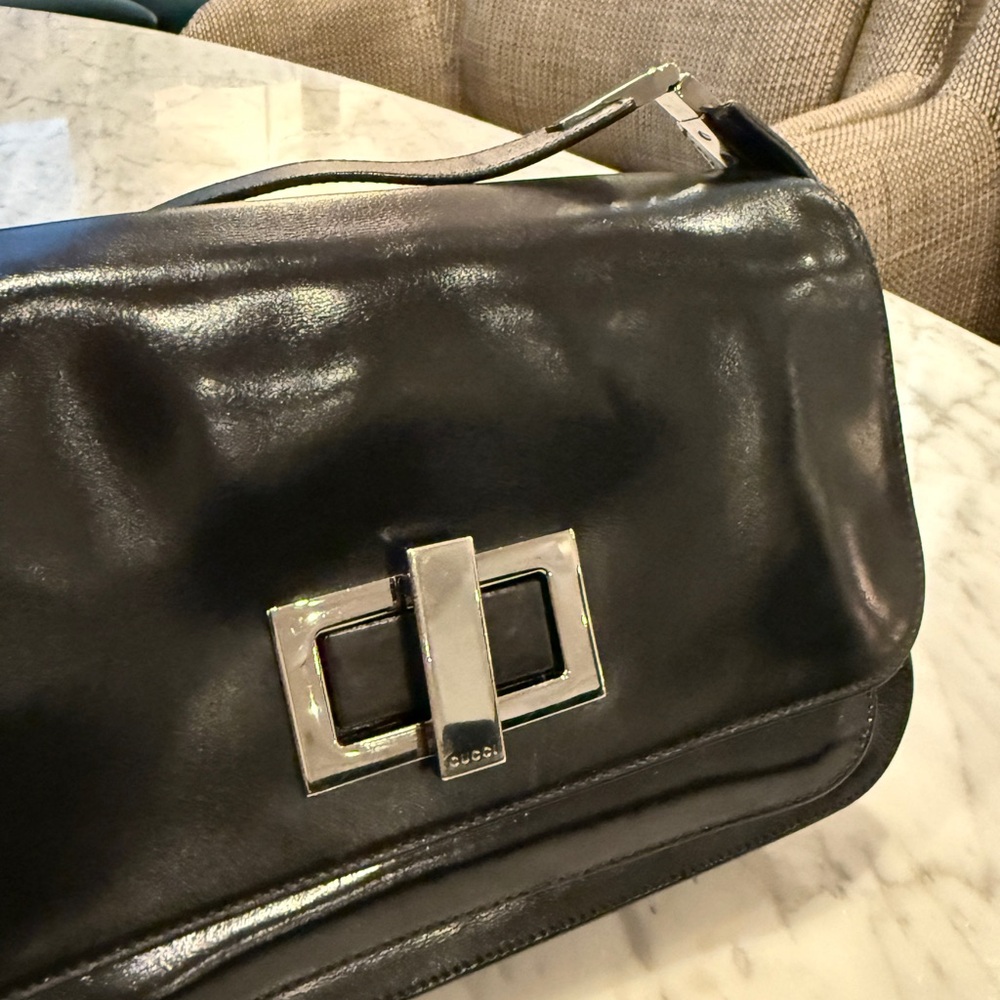 GUCCI Black Calfskin Shoulder Bag, Silver Hardware, Tom Ford Era - Picture 7 of 9